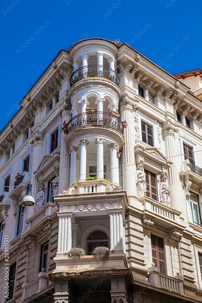 Beautiful architecture of the antique buildings at Rome city center