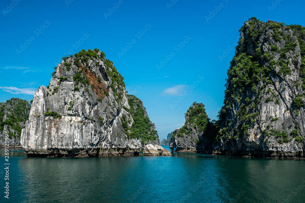 Bai tu long bay (Halong bay) rock karst formations in the sea, Vietnam landscape. Holiday tourist attraction.