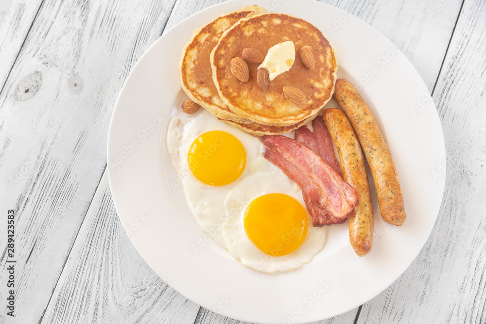 Traditional American breakfast Traditional American breakfast