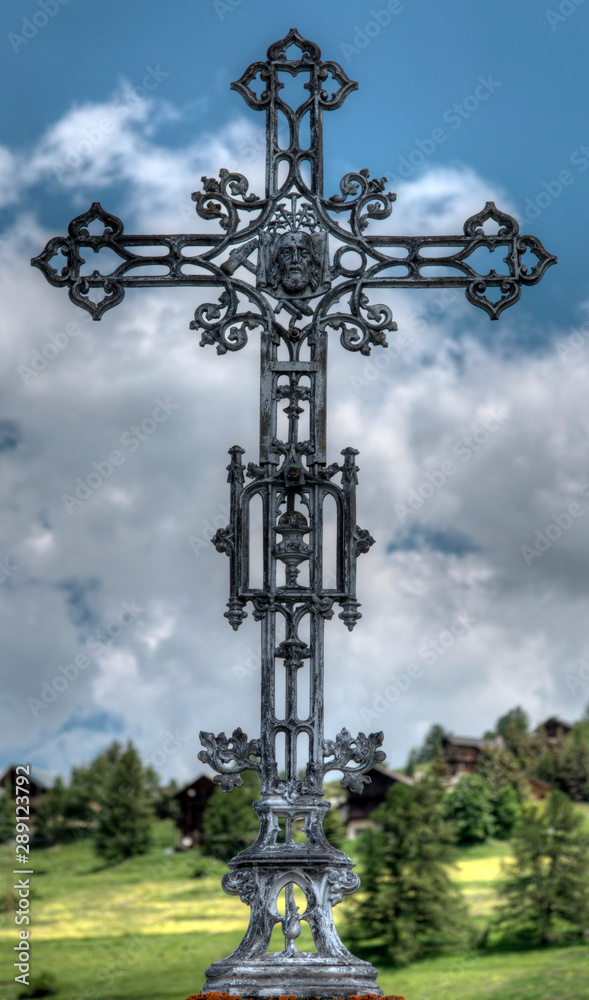 Croix de cimetière à Molines-en-Queyras, France