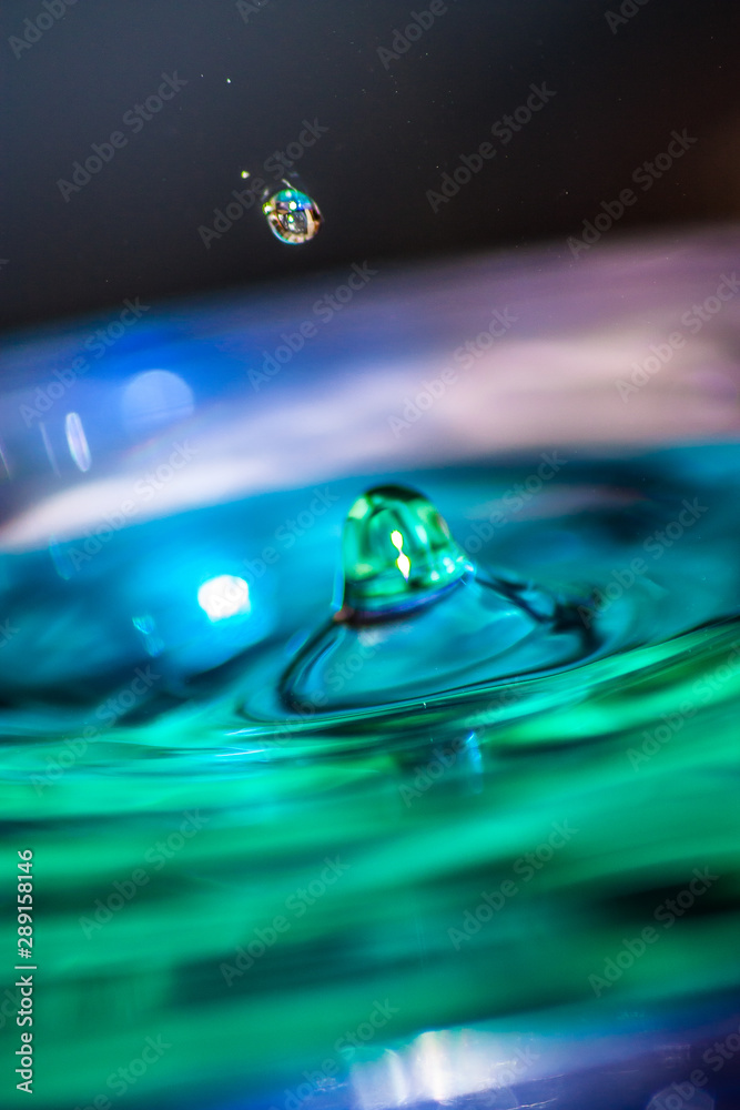 Water Drop Vivid, Green Blue