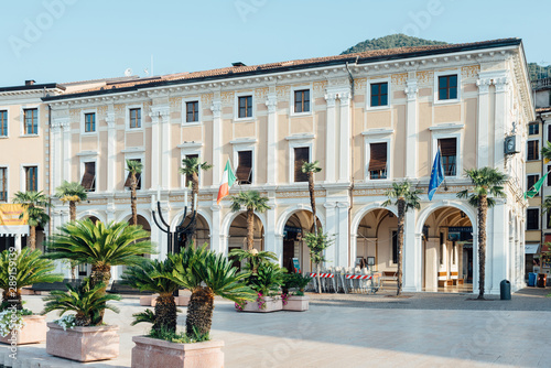 Foto Salo' Lake Garda, Italy - Sunday 1 September 2019: Palazzo della Magnifica Patri