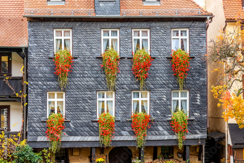 Bamberg - Klein Venedig - Schieferhaus mit Blumenschmuck photo