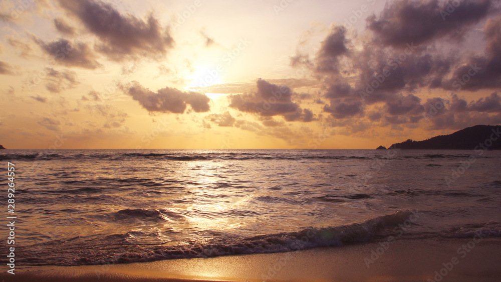 Obraz premium Sunset on the beach, Patong, Phuket, Thailand