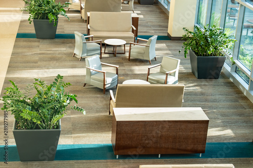 Bilde på lerret Lobby seating offering comfortable chairs and small group areas