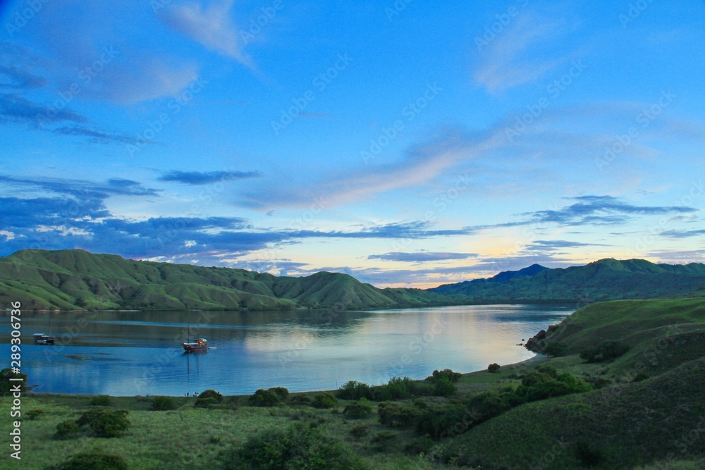 Obraz premium Beautiful Scenery at Labuan Bajo Indonesia
