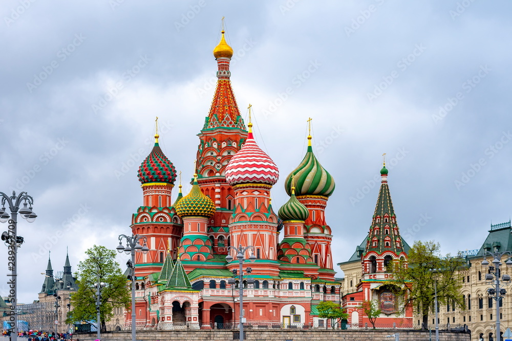 Cathedral of Vasily the Blessed (Saint Basil's Cathedral) on Red Square, Moscow, Russia 