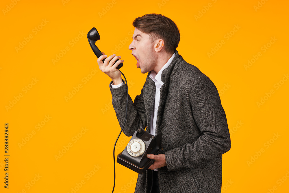 Naklejka premium young man with microphone