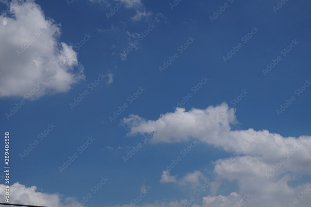 Fototapeta premium blue sky with cloudy landscape