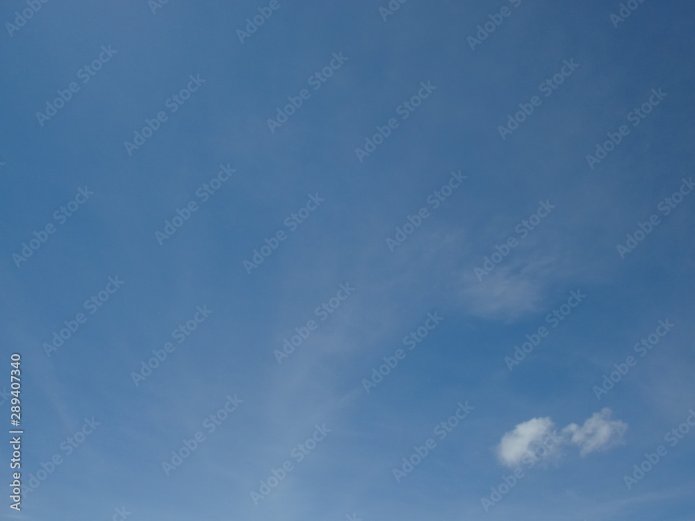 Fototapeta premium Miejsce na kopię w chmurze