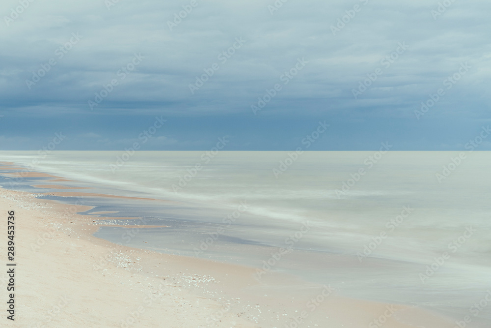 Fototapeta premium beach and sea