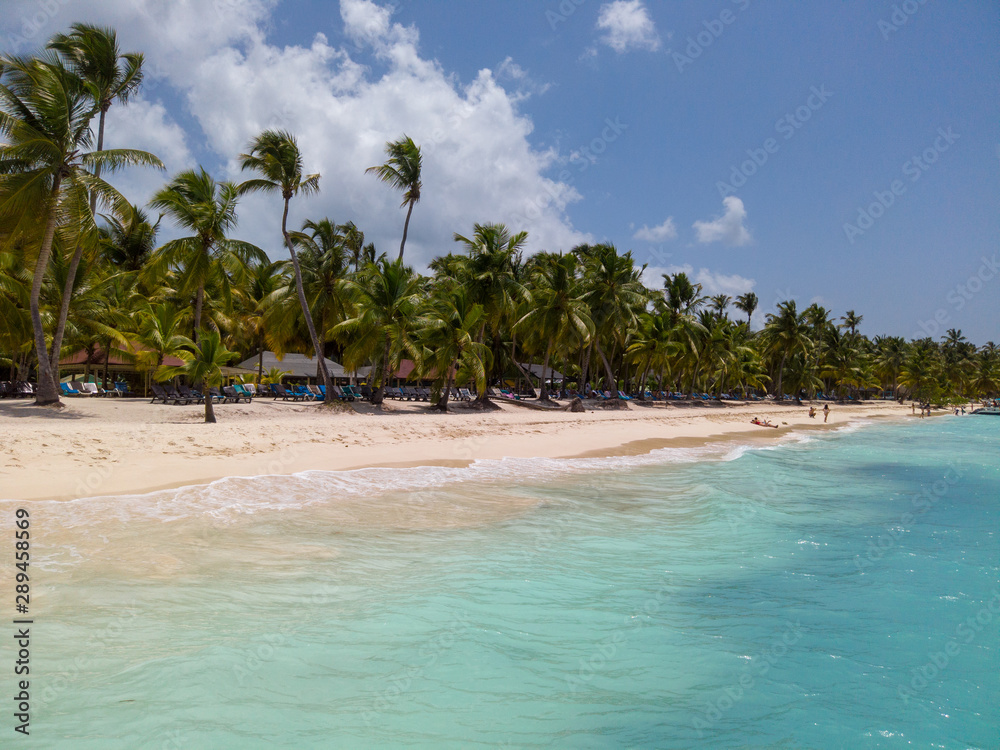 Obraz premium The beautiful beaches of the Caribbean