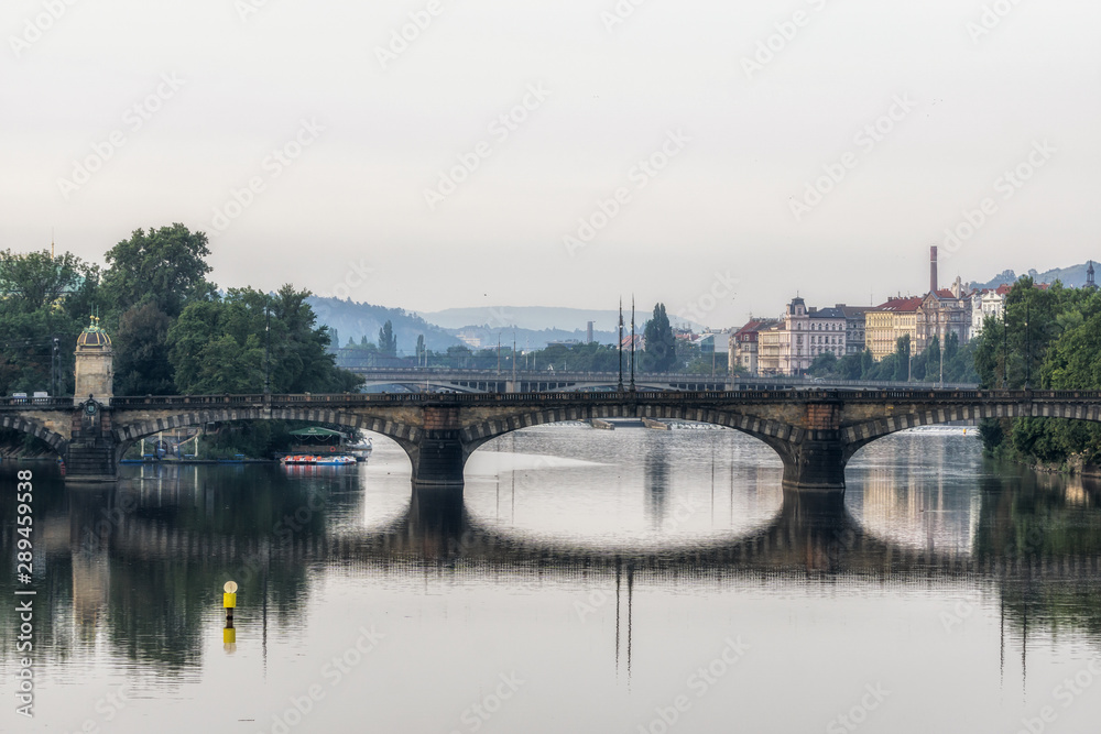 Fototapeta premium legions bridge reflections
