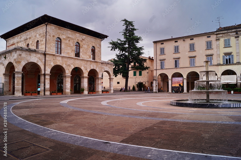 Arnolfo Di Cambio square, Colle Val d'Elsa, Tuscany, Italy