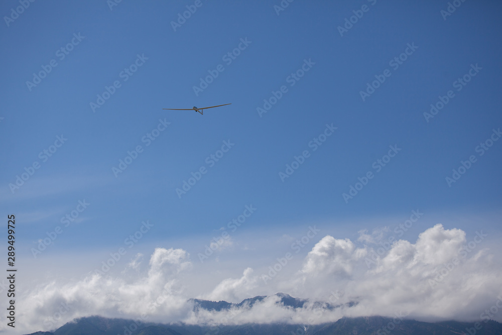 Gliding Gliding