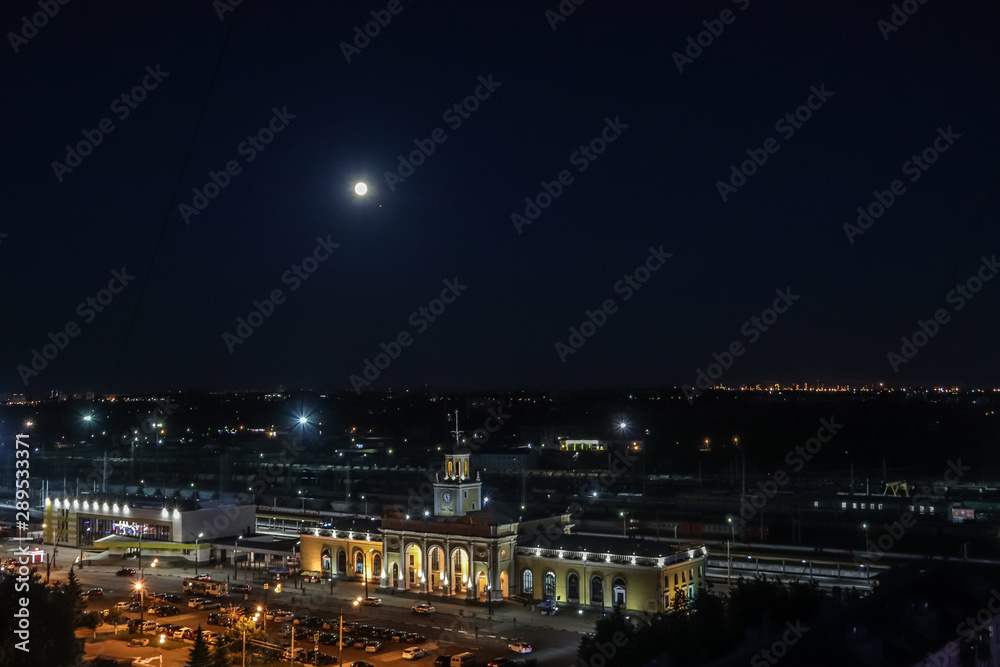 Naklejka premium The station square of Yaroslavl. Night