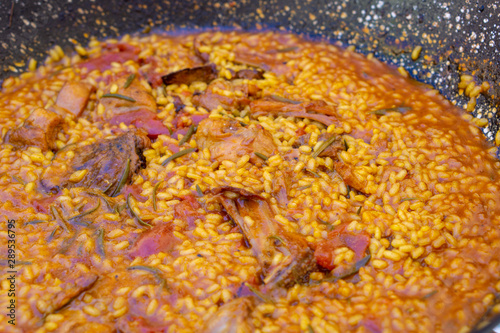 paella in a pan