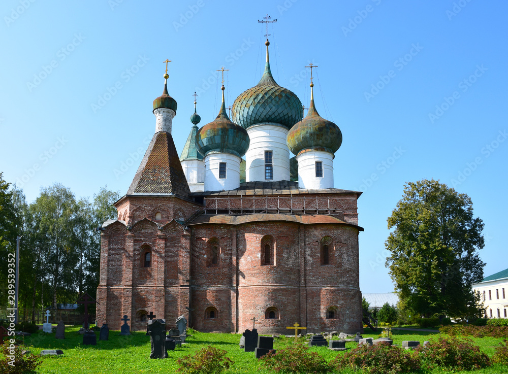 According to the decree of Tsar John the terrible, the Epiphany Cathedral was built on the territory of the Abrahamic monastery in 1553-1555. Author unknown. Russia, Rostov, August 2019