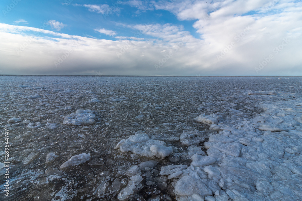 Slushy Ice, Lake Erie Ohio