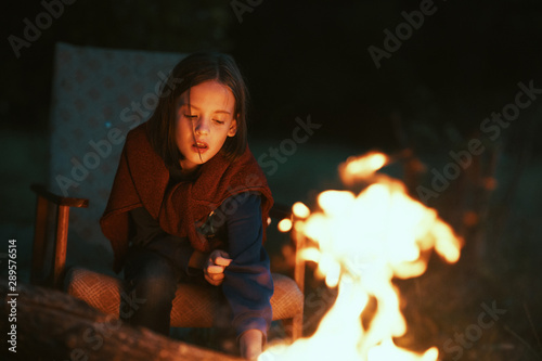 girl with lantern