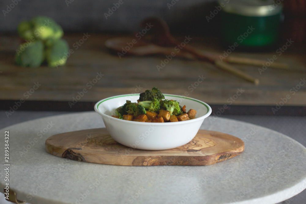 Tofu and Broccoli Stir Fry Tofu and Broccoli Stir Fry