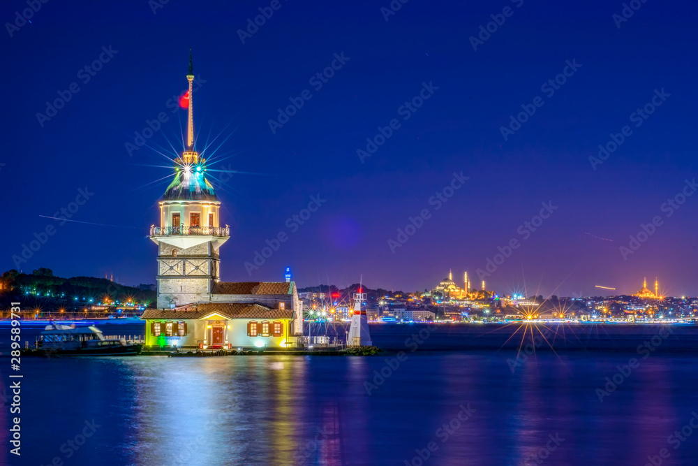 Maiden's Tower in istanbul, Turkey (KIZ KULESI - USKUDAR)