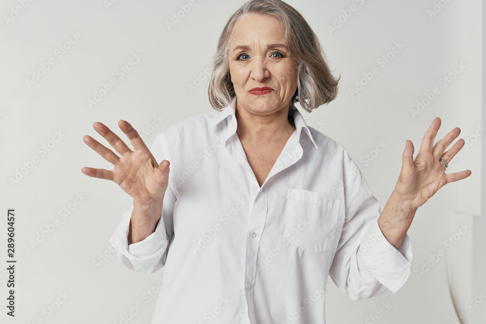 Fototapeta premium young woman with thumbs up