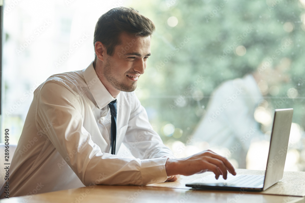 Fototapeta premium businessman working on his laptop