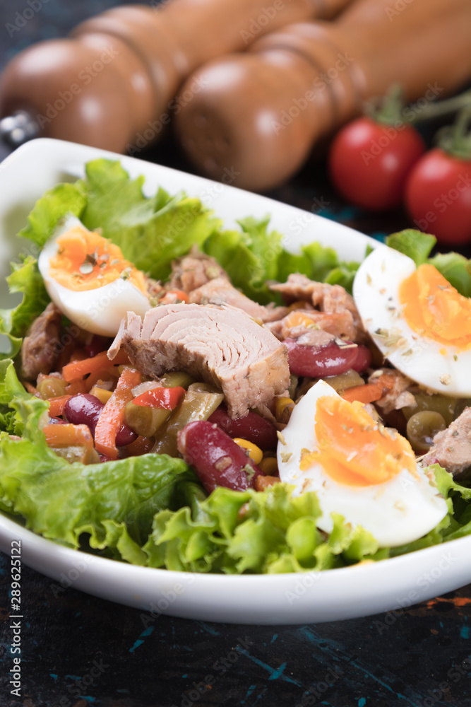 Tuna salad with vegetables Tuna salad with vegetables
