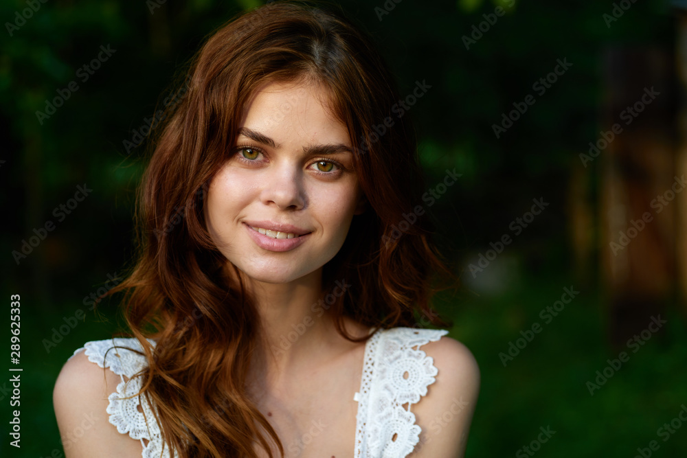 Naklejka premium portrait of fashion woman with perfect skin