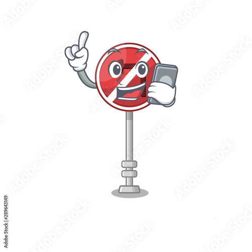 With phone no left turn on the mascot