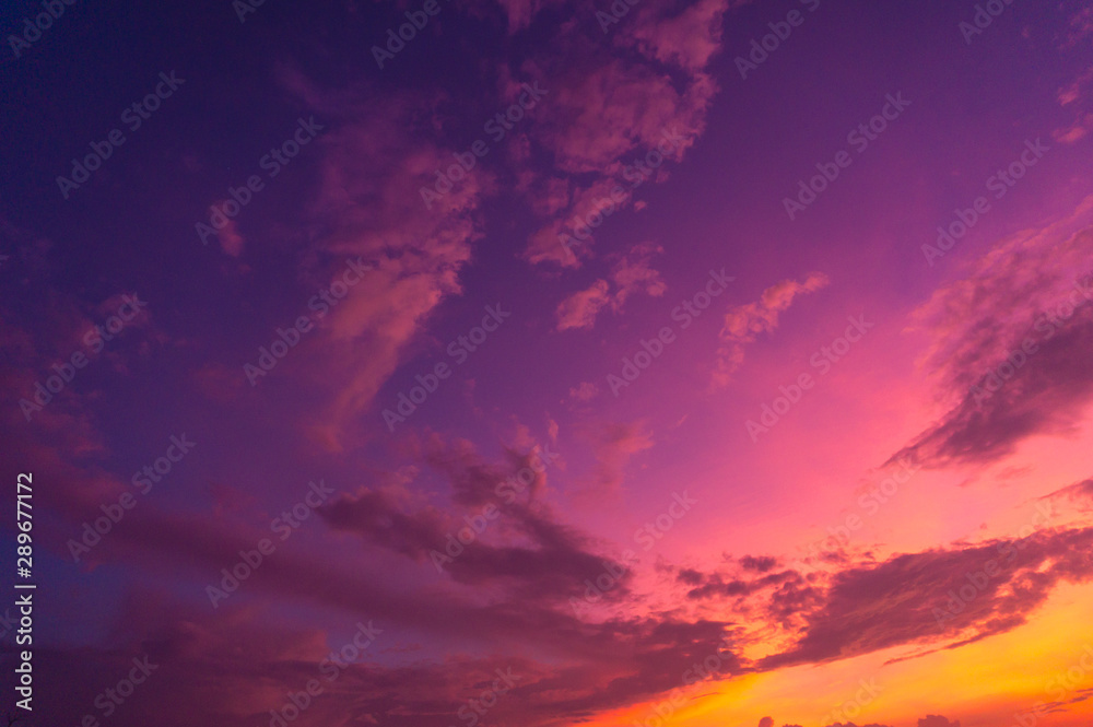 Fototapeta premium Beautiful clouds sky. Sunset sky. Gradient Sky pink and purple.jpg