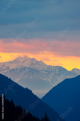 Sunrice in High Tauern, East Tyrol, Austria © Richard Semik