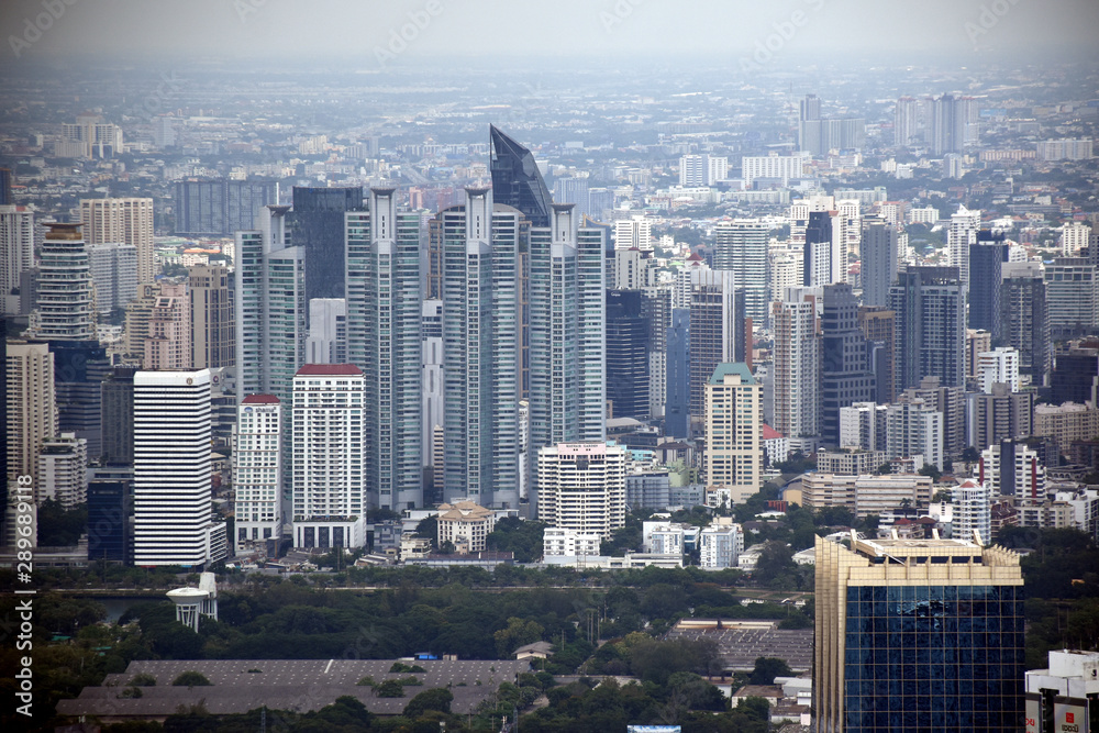 Fototapeta premium Bangkok - King Power MahaNakhon Skyscraper - Indoor and Outdoor 360-degree Observation Deck, Glass Tray Experience, Hydraulic Glass Lift