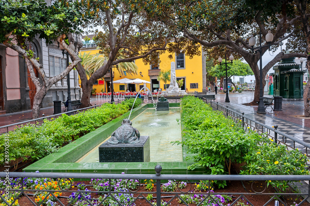 Famous fountain with sculptures of frogs in city centre Las Palmas. Gran Canaria. Spain