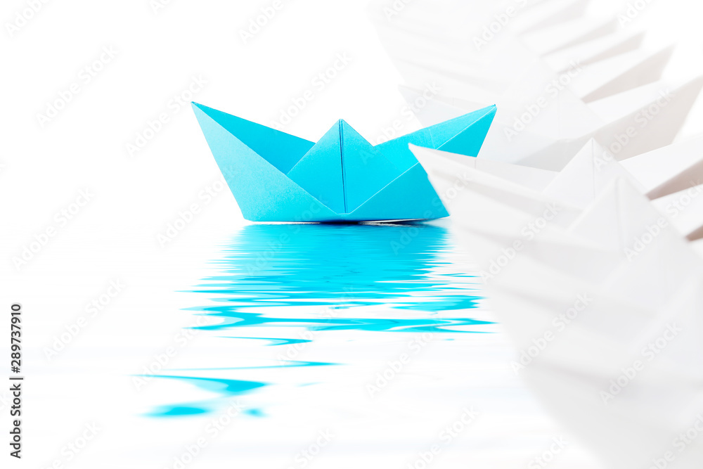 paper boat race paper boat race