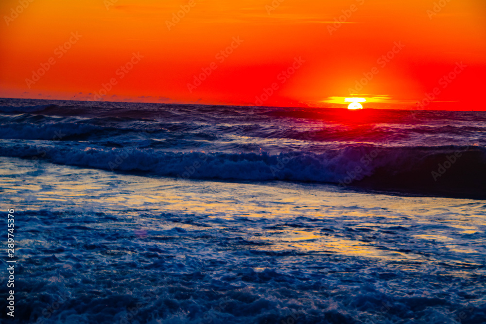 Anochecer playa Vieux Boucao Landas Francia Anochecer playa Vieux Boucao Landas Francia