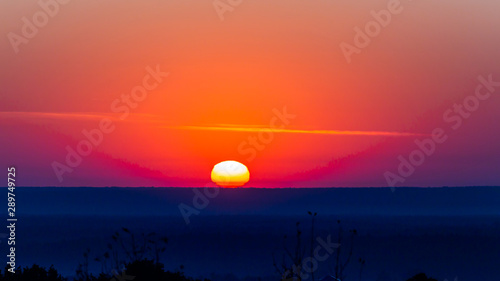 Fototapeta Naklejka Na Ścianę i Meble -  Red sunrise background