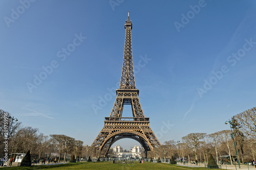 Paris, France - The Eiffel Tower © chromoprisme