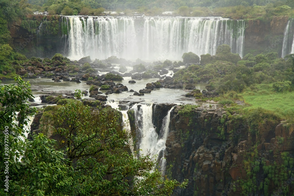 Fototapeta premium Iguazu Falls in South America