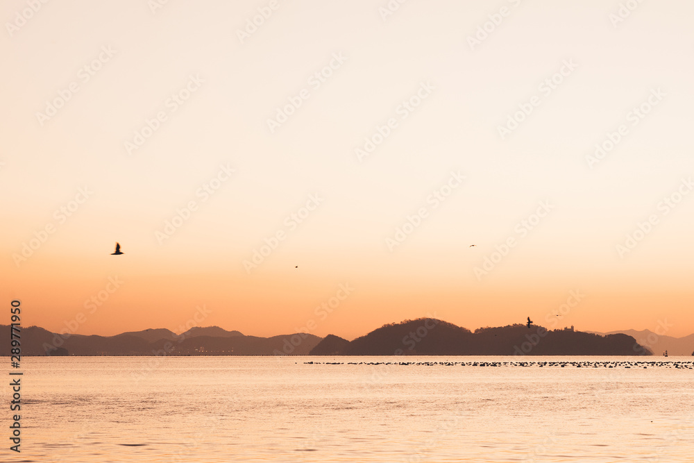 사궁두미 바다에서 마주하는 일출 ( The sunrise facing the sea of sagoong-du-mi ) - 2 사궁두미 바다에서 마주하는 일출 ( The sunrise facing the sea of sagoong-du-mi ) - 2