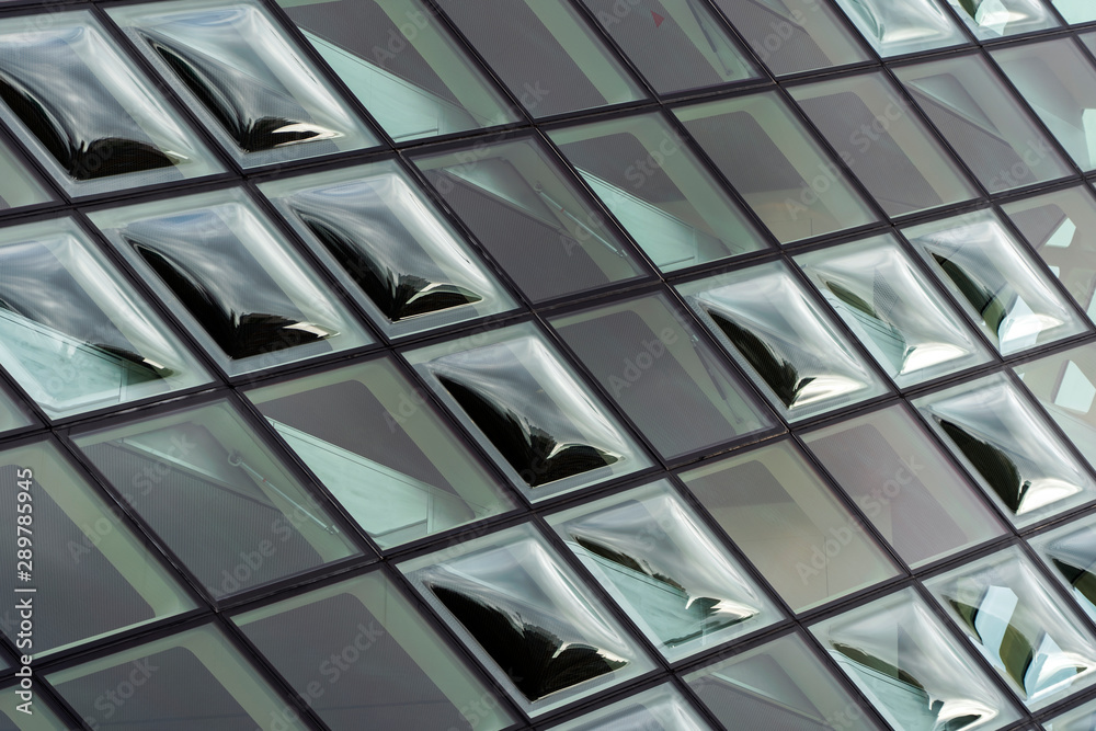 Bubbled Double Curve Convex Glass Windows.