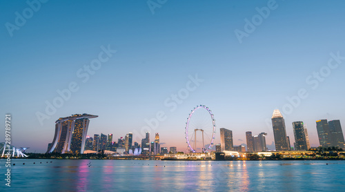 The most beautiful Viewpoint sunset in Singapore city. © pinglabel