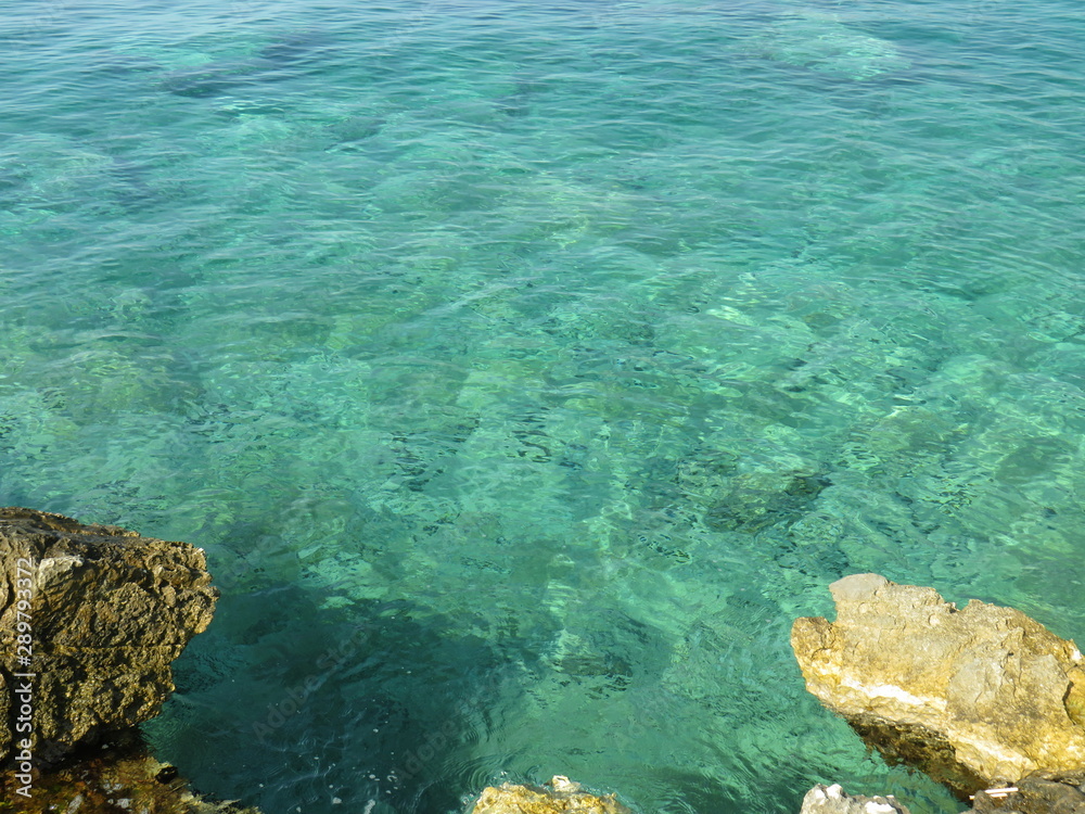 Fototapeta premium view of sea and rocks