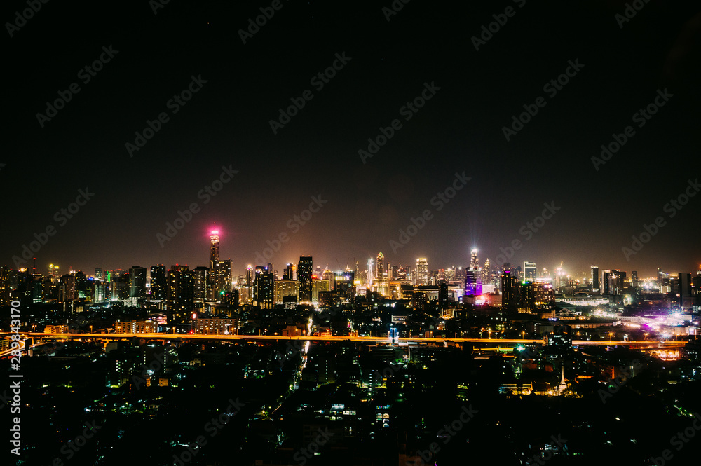 Fototapeta premium Bangkok skyline from a distance