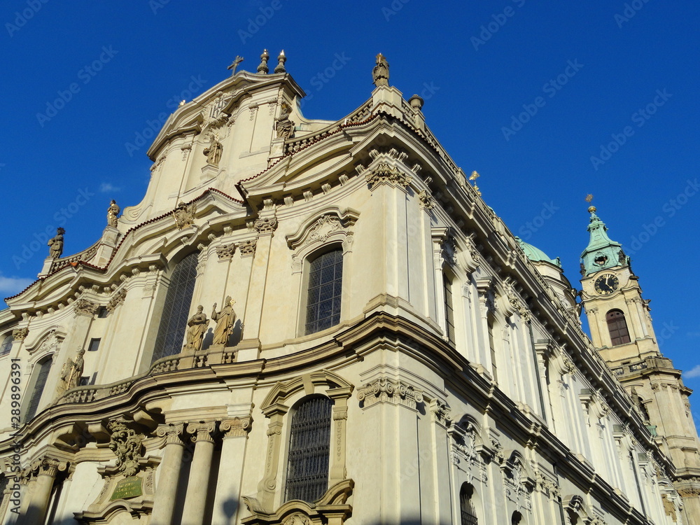 historische Kirche in Prag