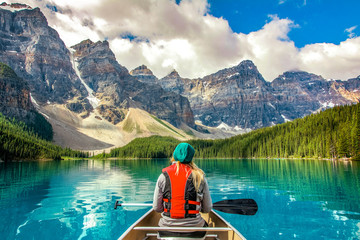 Fototapete Kanada Moraine Lake Banff Nationalpark Kanada  © mgfotos.com