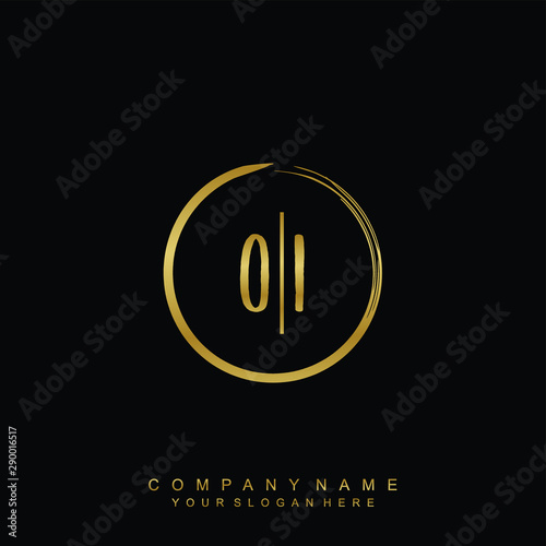 OI initials with a golden circle brush template