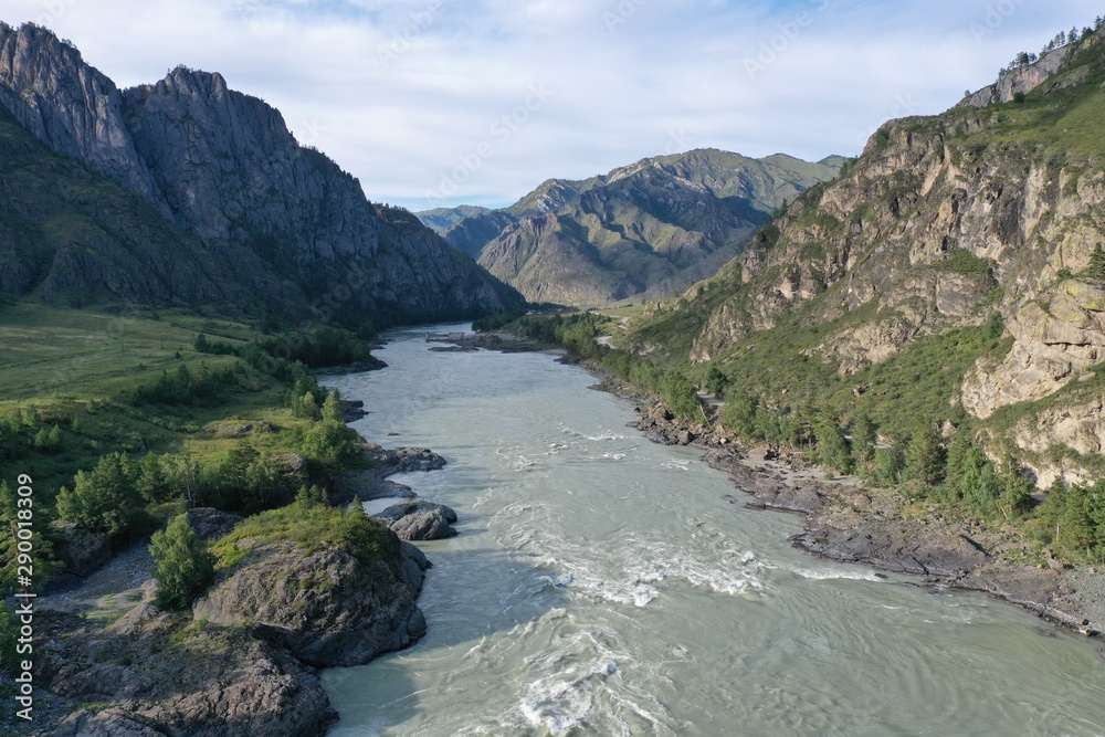 Elandinsky rapids on the Katun River, Chemal district, Altai Republic, summer month August, evening Elandinsky rapids on the Katun River, Chemal district, Altai Republic, summer month August, evening