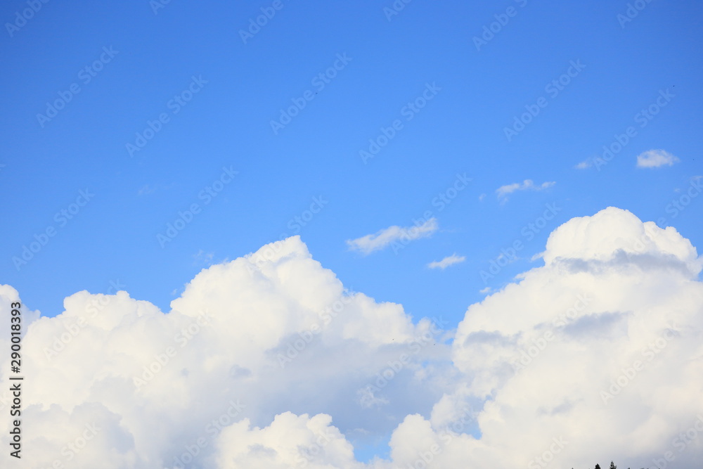 夏空 青い空と入道雲 夏空 青い空と入道雲